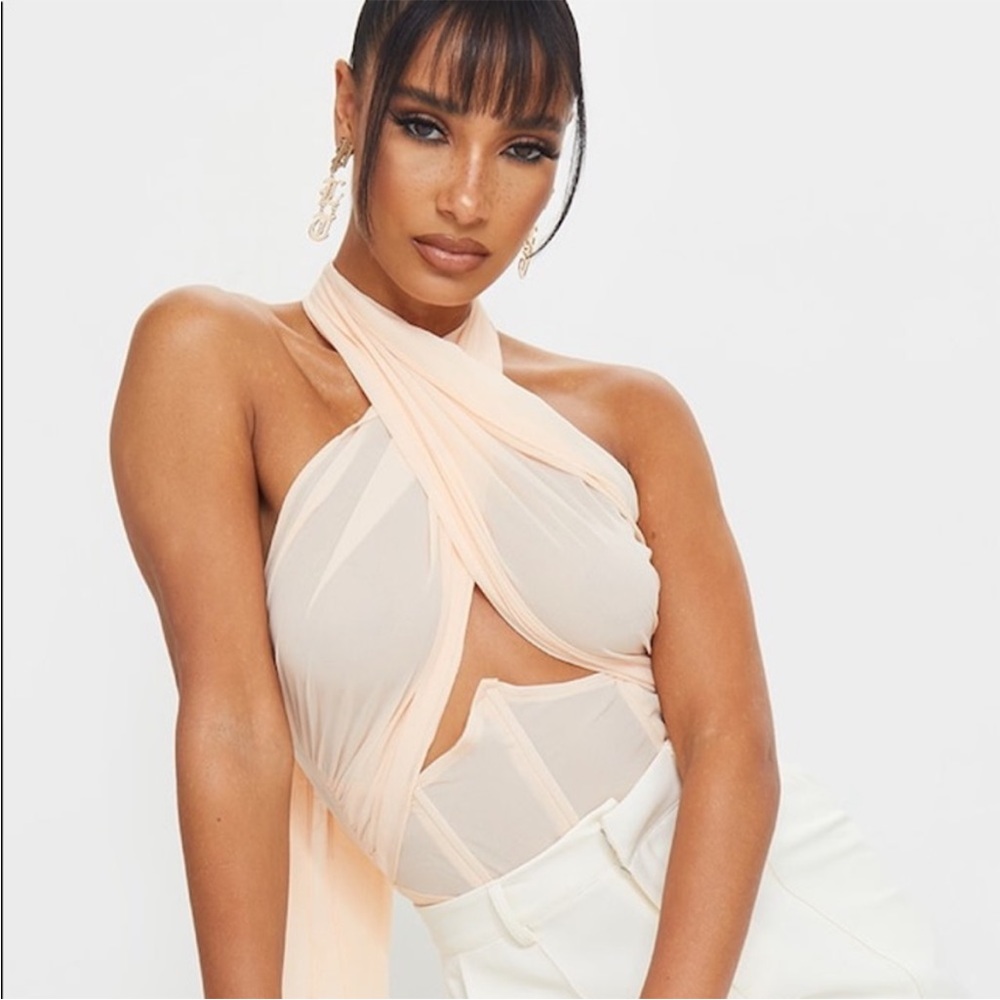 PLT Nude Chiffon Halterneck Underbust Corset
Detail Bodysuit
